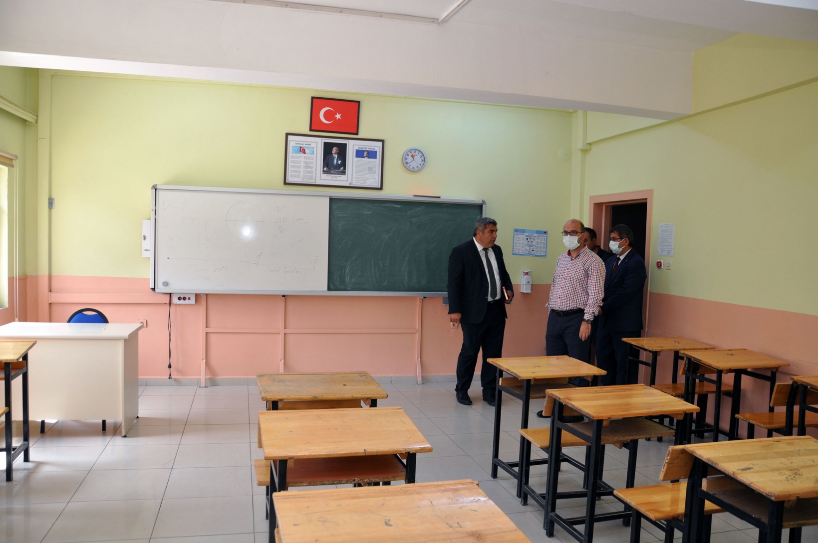 Yeni Müdür Sünnetçi okul ziyaretlerine devam ediyor 11