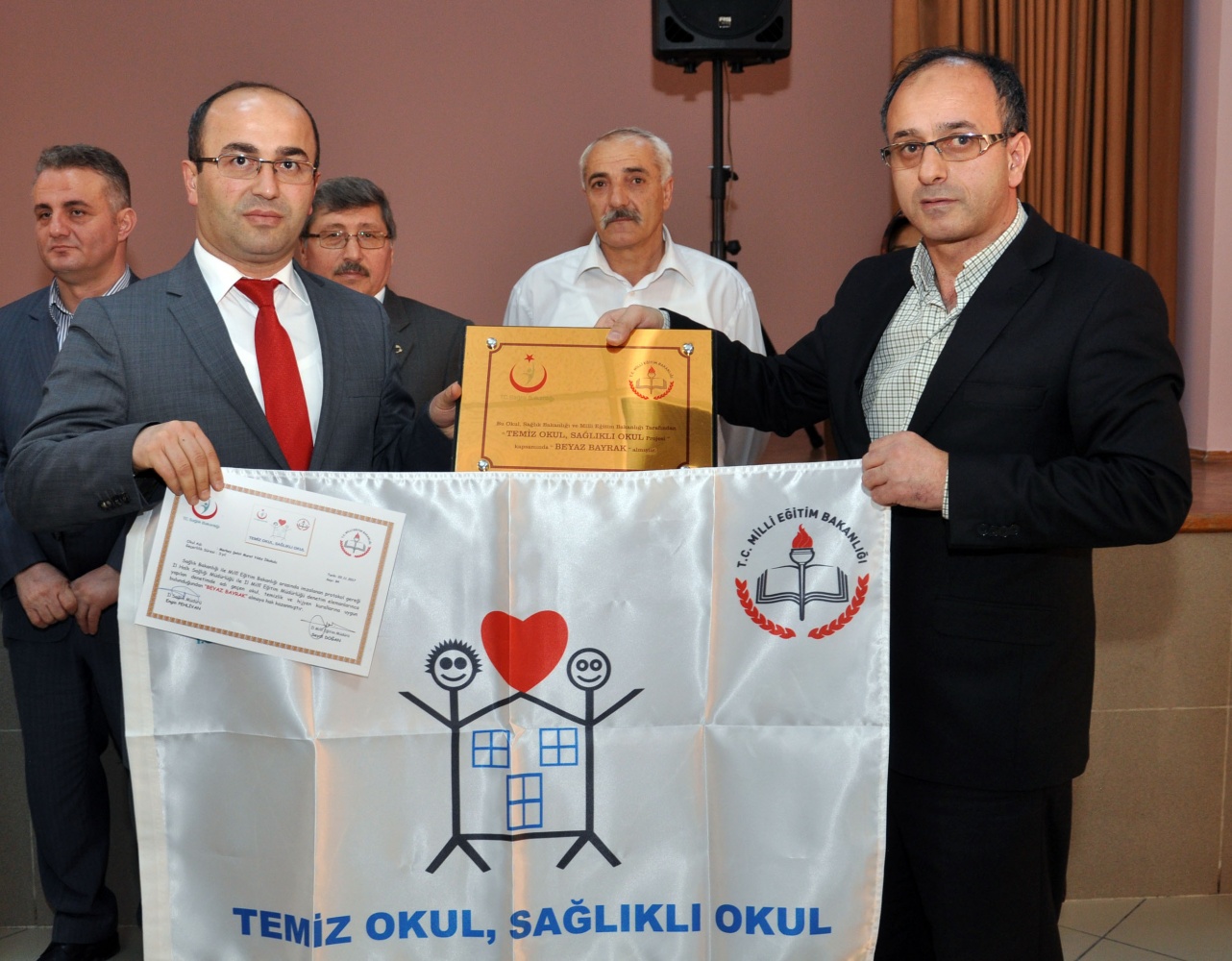 Gümüşhane’de 22 okula Beyaz Bayrak 4