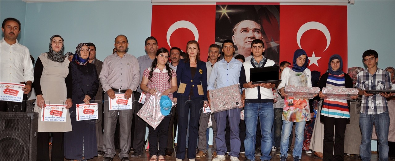 Başarılı Öğrenciye Bilgisayar, Ailesine Bulaşık Makinesi 9