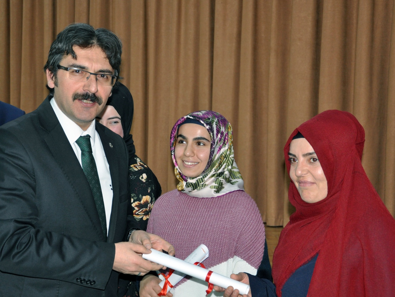 Halk Eğitim Merkezinde sertifika töreni 26