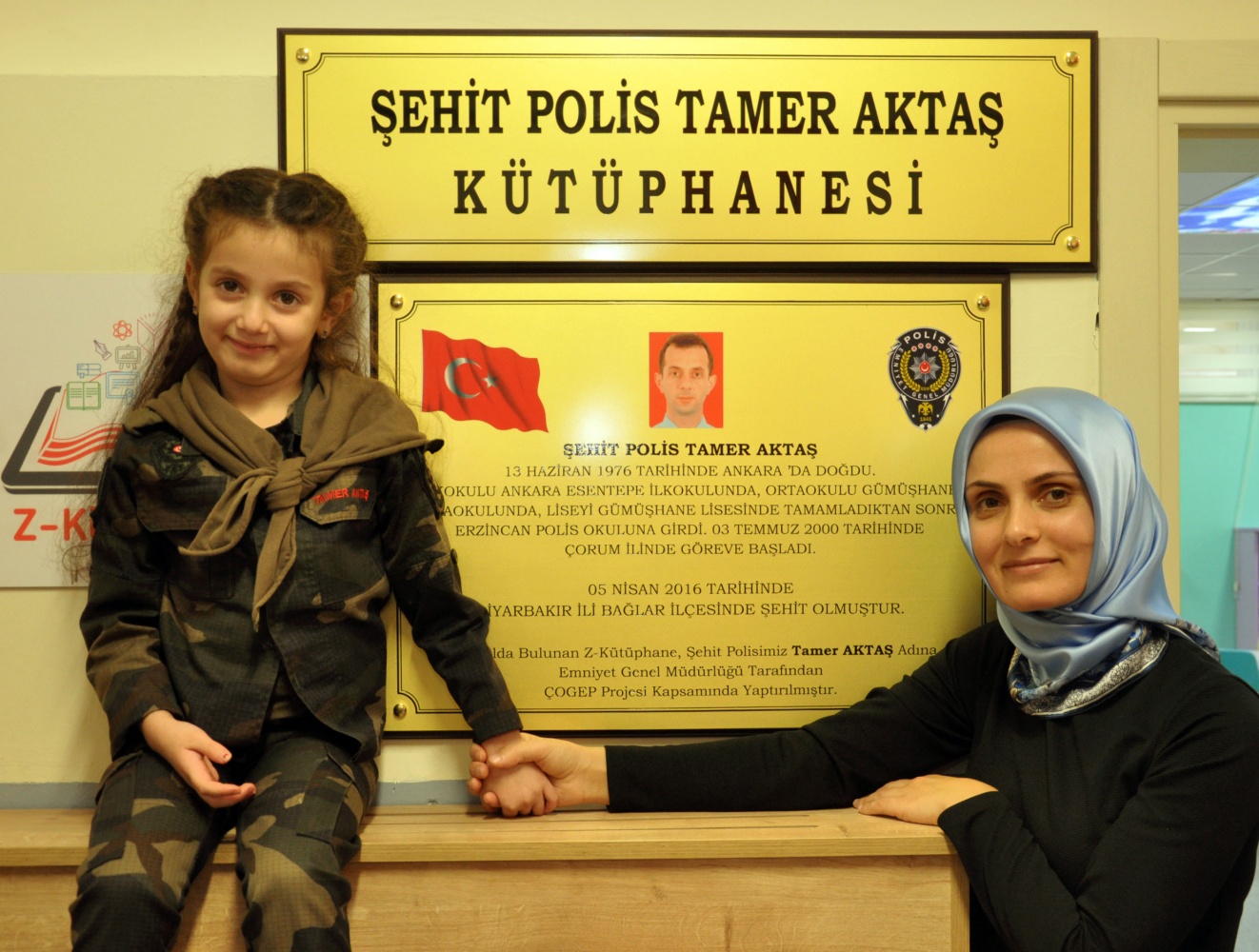 Şehit polisimizin ismi Z-Kütüphane'ye verildi 8