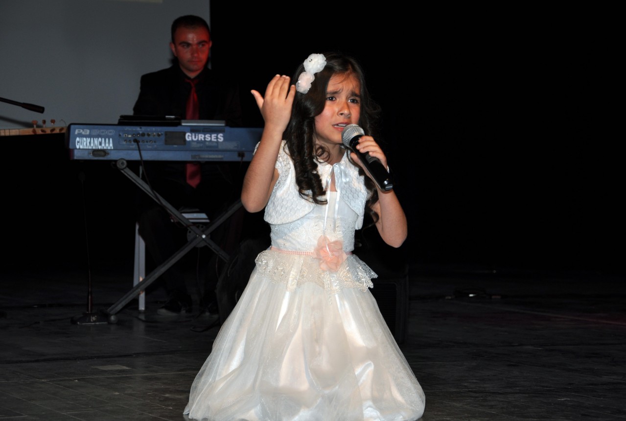 Minik Yürekler Anneler İçin Çarptı 18