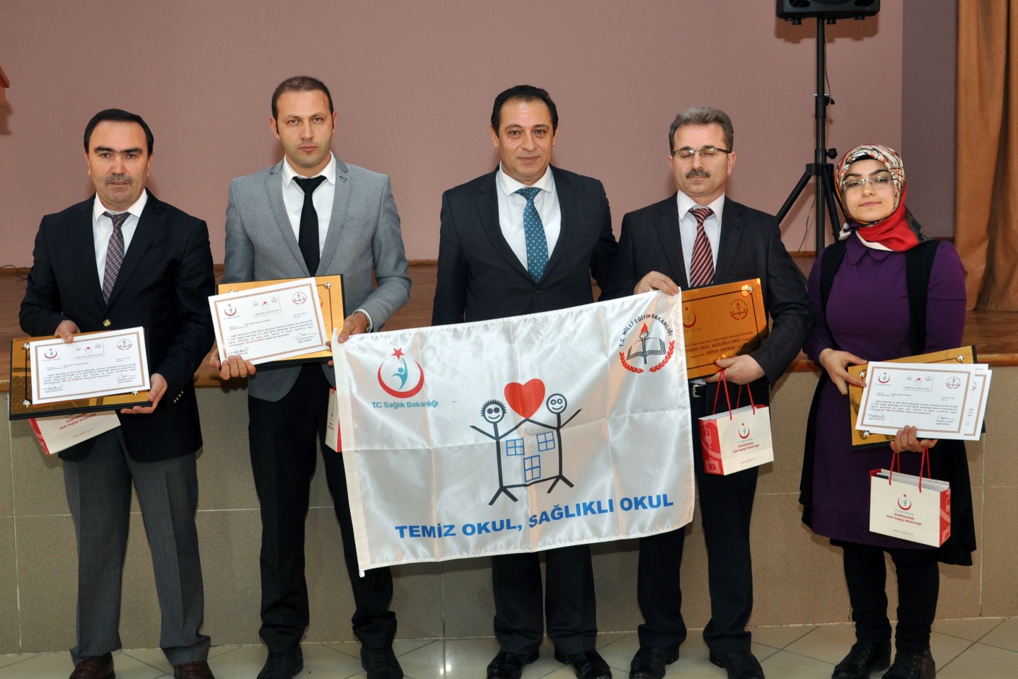 Gümüşhane’de 22 okula Beyaz Bayrak 14