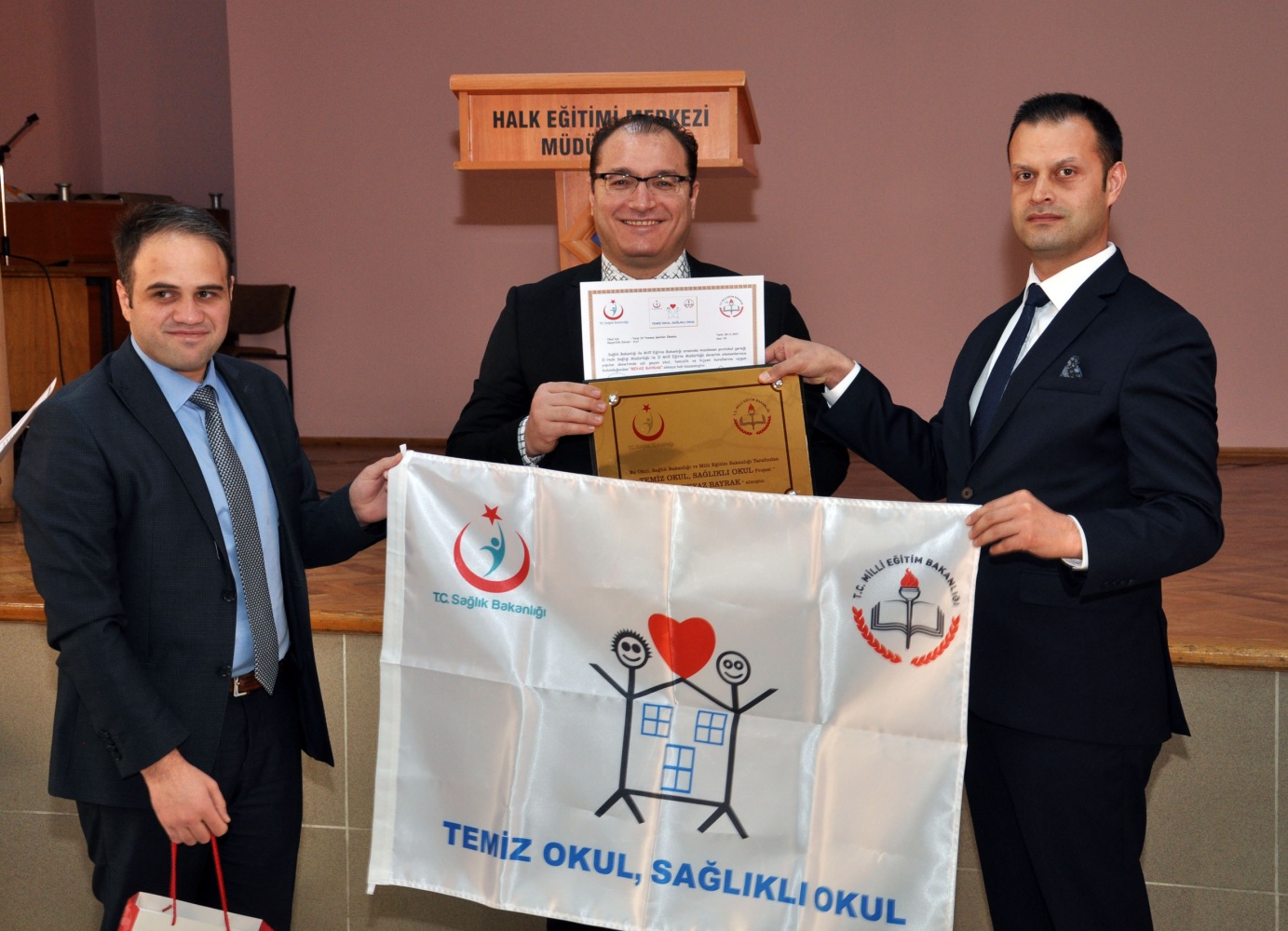 Gümüşhane’de 22 okula Beyaz Bayrak 15