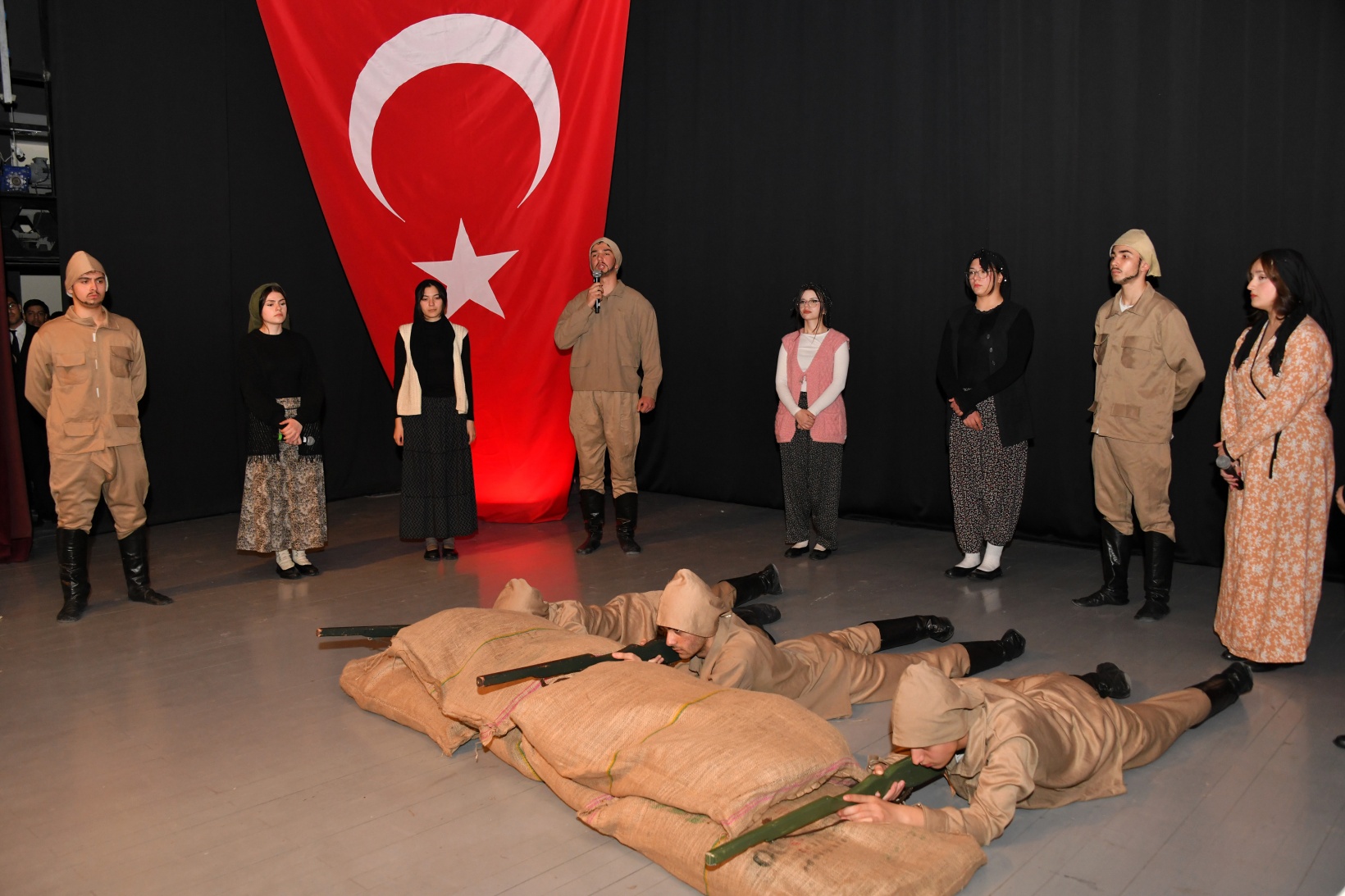 Gümüşhane’de Çanakkale Zaferi ve Şehitleri Anma Günü törenlerle kutlandı 39