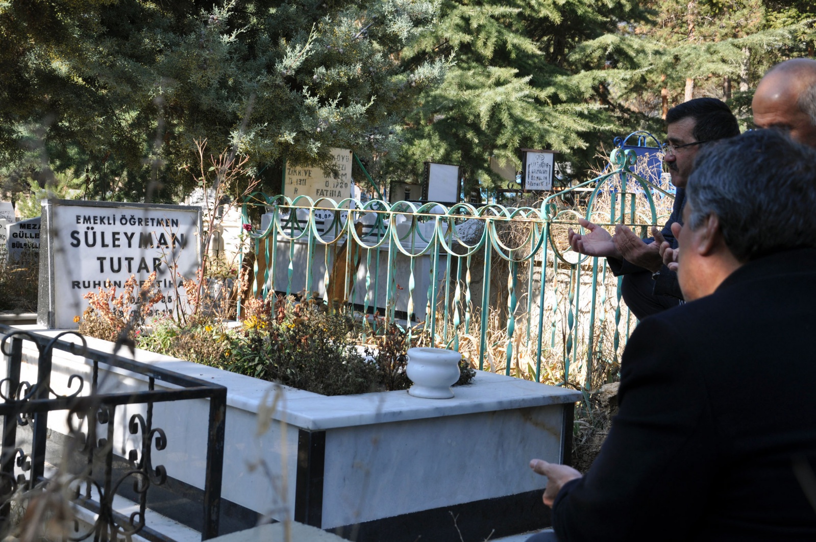 Vefat eden öğretmenler kabirleri başında anıldı 5