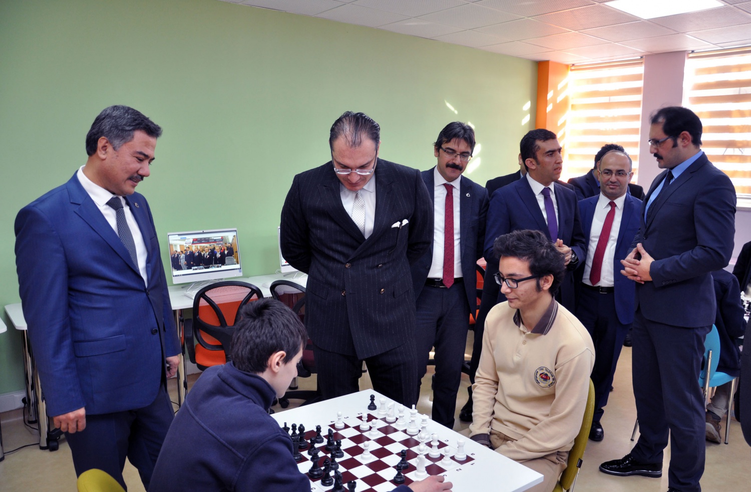 Türk Telekom Fen Lisesi’nde ve Gazipaşa Ortaokulu’nda Z-Kütüphaneler Açıldı 10