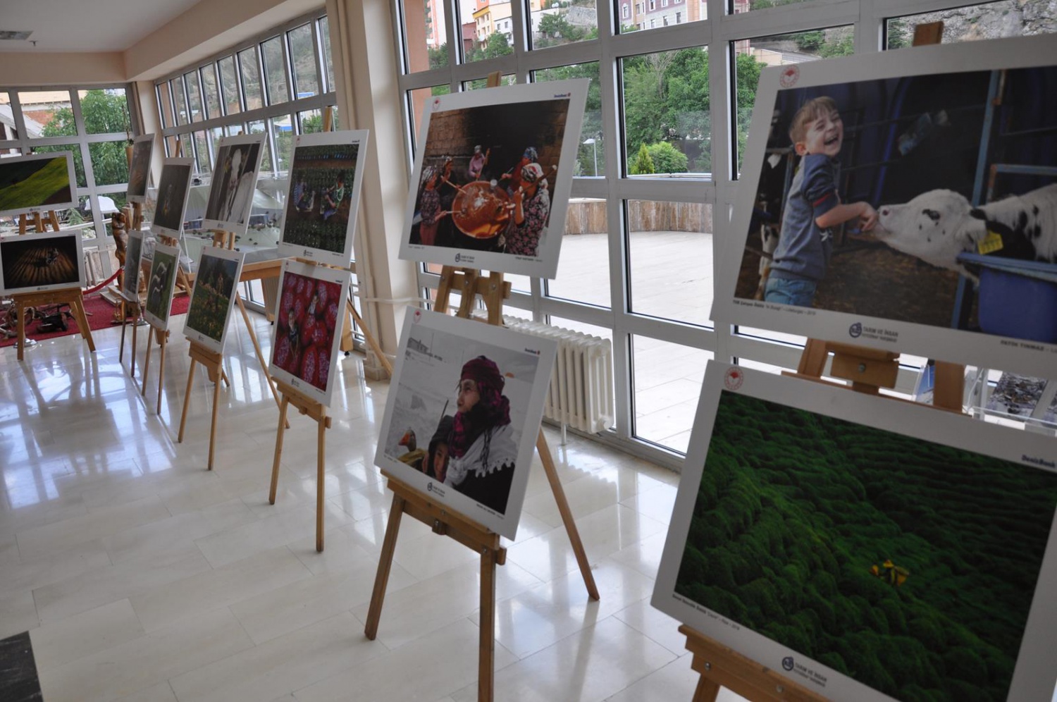 Gümüşhane’de Tarım ve İnsan Konulu Fotoğraf Sergisi Açıldı 11