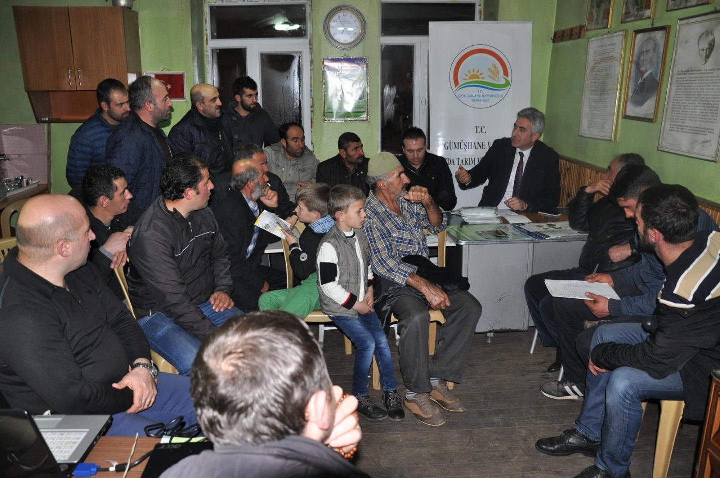 Çiftçilere gece eğitimleri devam ediyor 7