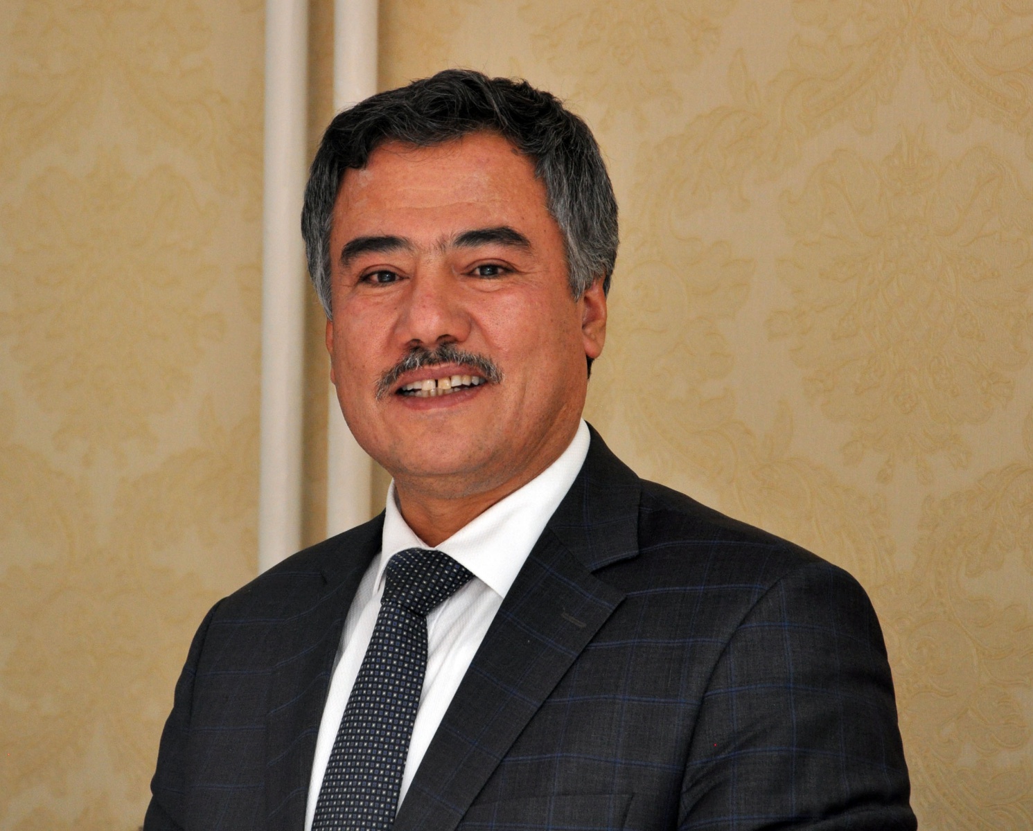 Emekli öğretmenler onuruna yemek 6