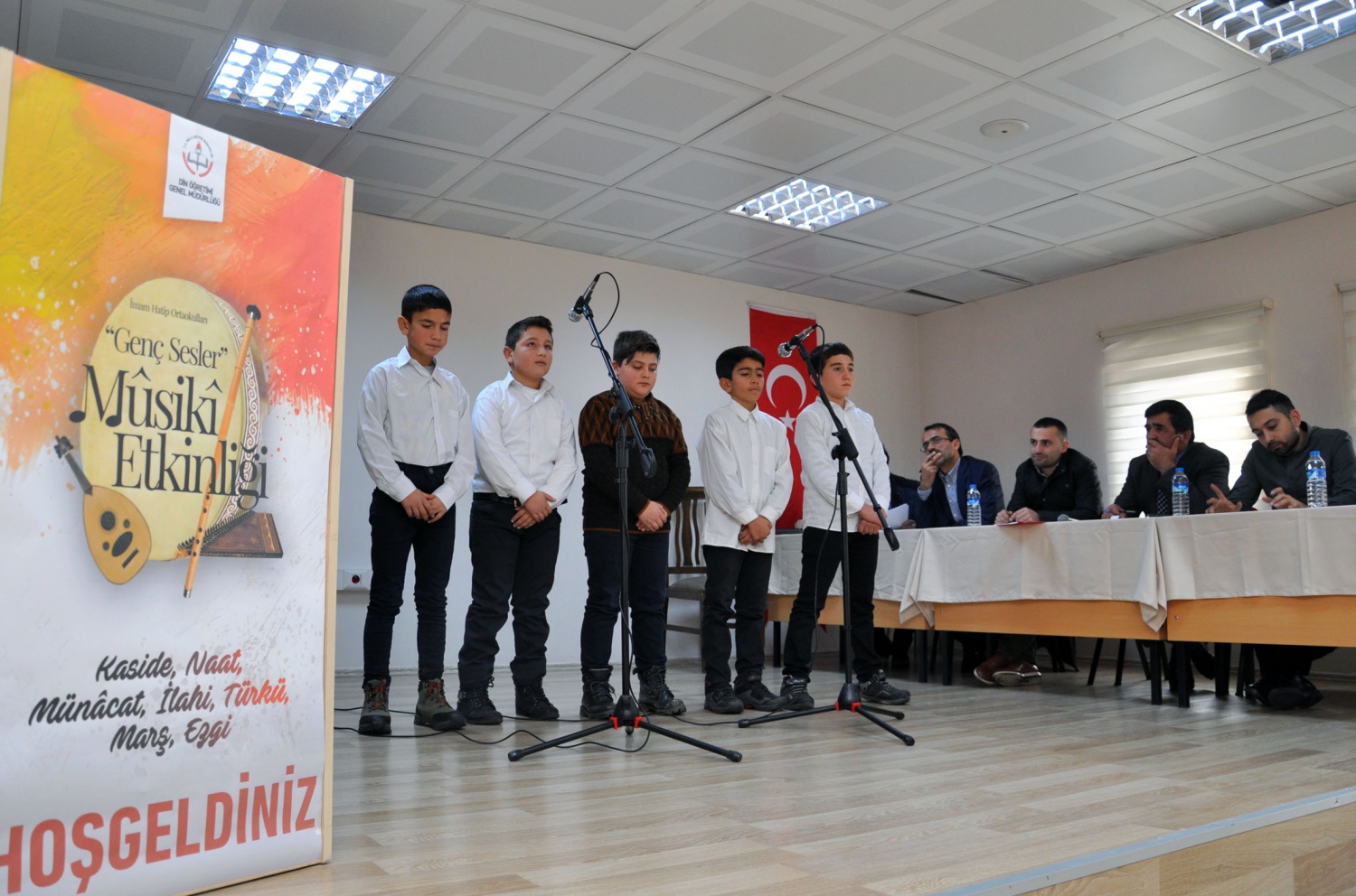 Gümüşhane’de ‘Genç Sesler Musiki Yarışması’ yapıldı 6