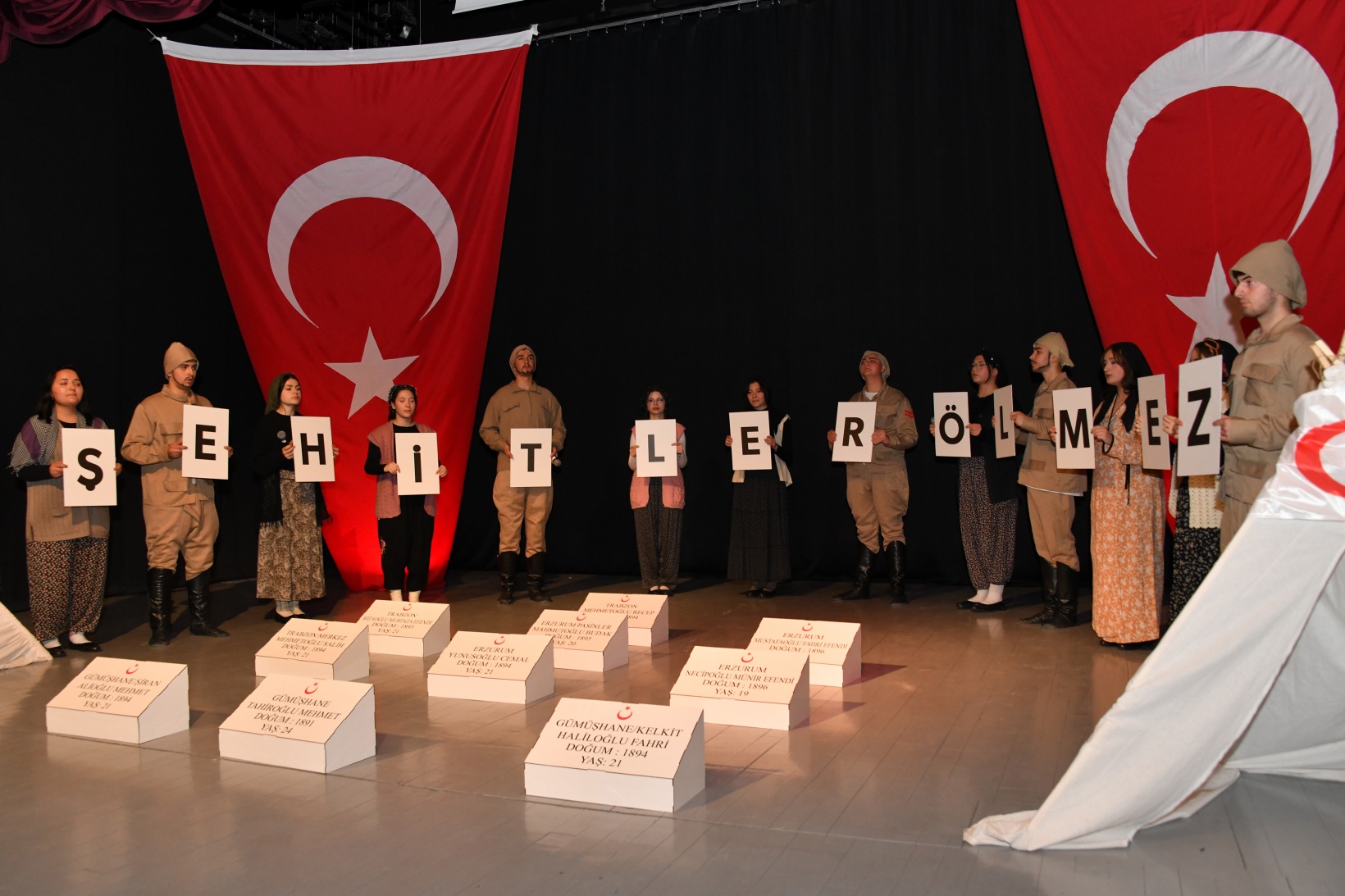 Gümüşhane’de Çanakkale Zaferi ve Şehitleri Anma Günü törenlerle kutlandı 40