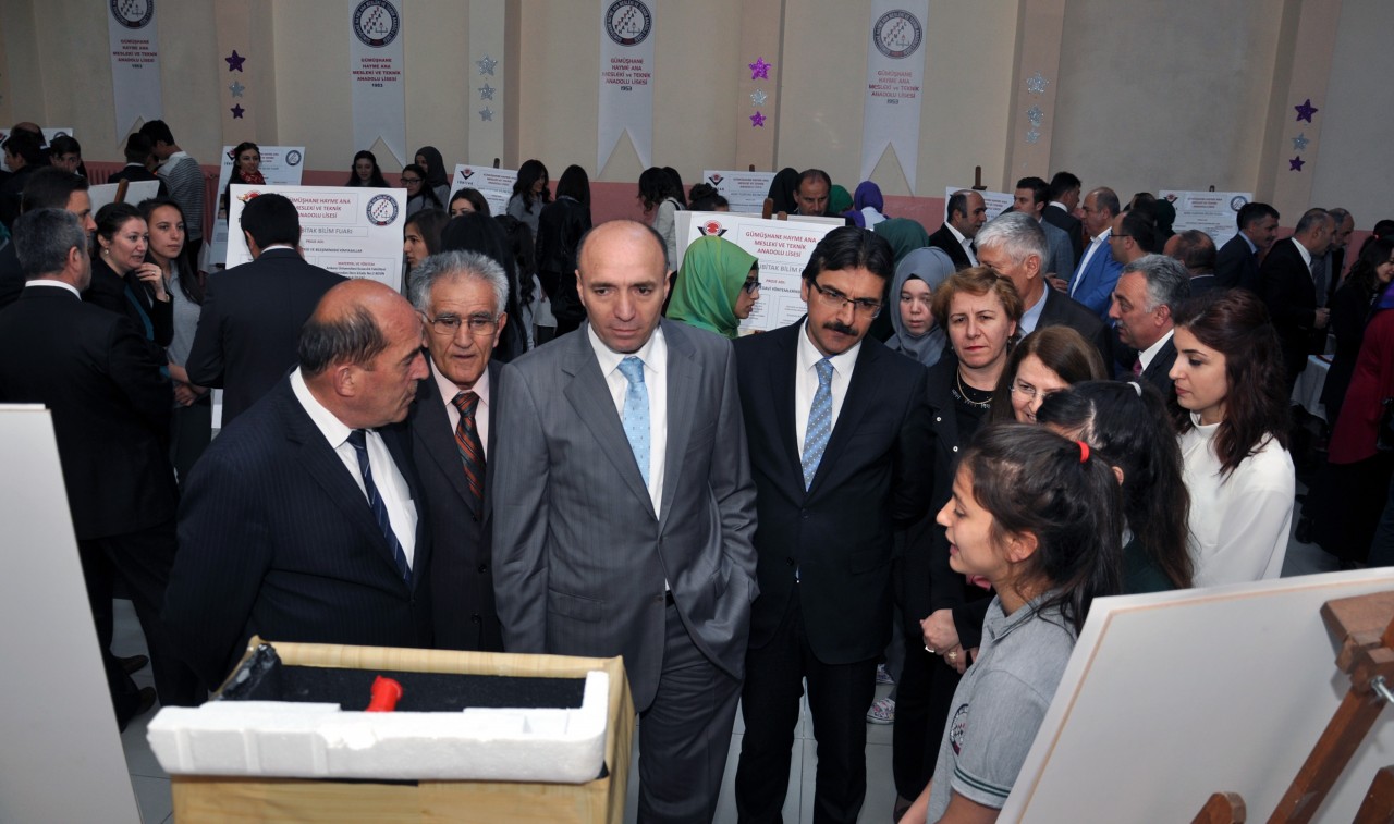 Geleceğin annelerinden bilim fuarı 4