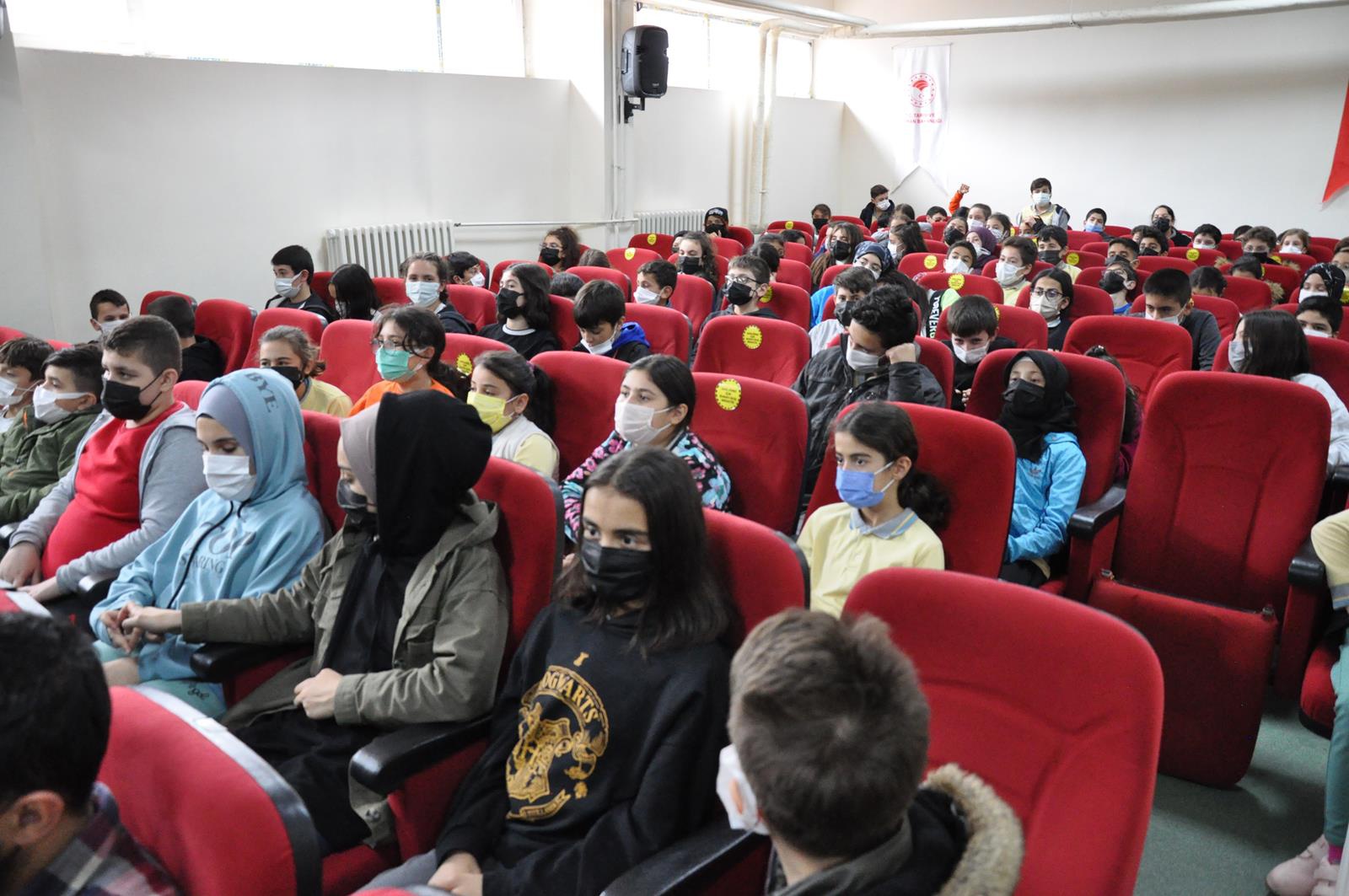 Okullarda gıda ve hijyen eğitimleri devam ediyor 1