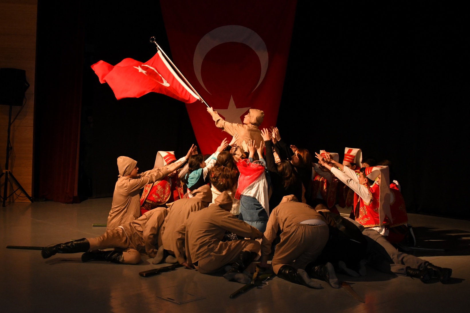 Gümüşhane’de Çanakkale Zaferi ve Şehitleri Anma Günü törenlerle kutlandı 34