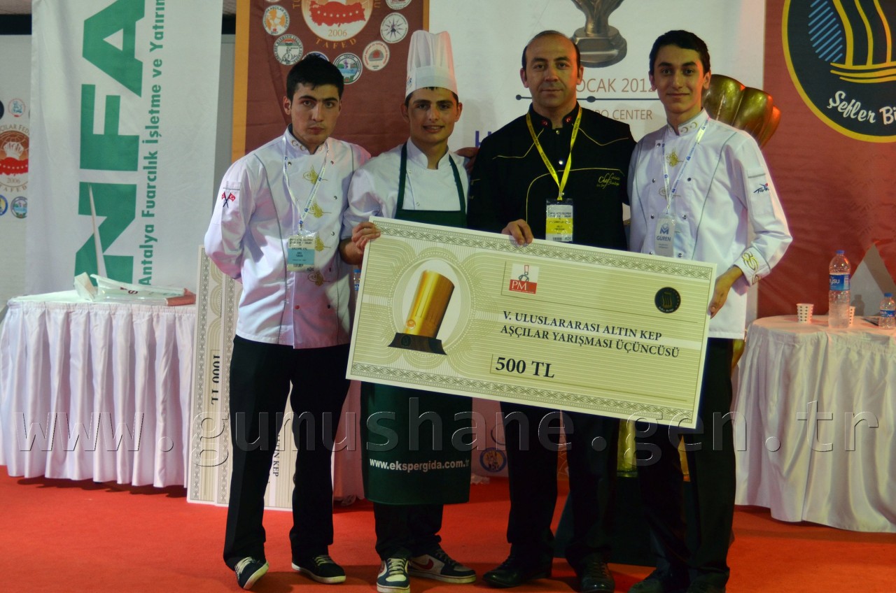 Gümüşhaneli Öğrenciler Yemek Yarışmasında 3.Oldu 6