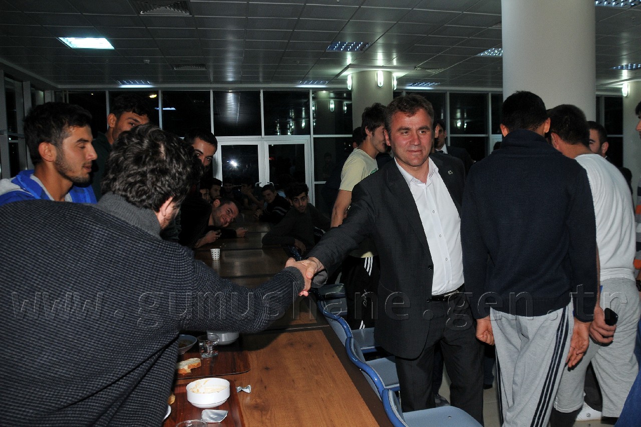 Başkan Çimen, Öğrencilerin Sorunlarını Dinledi 2