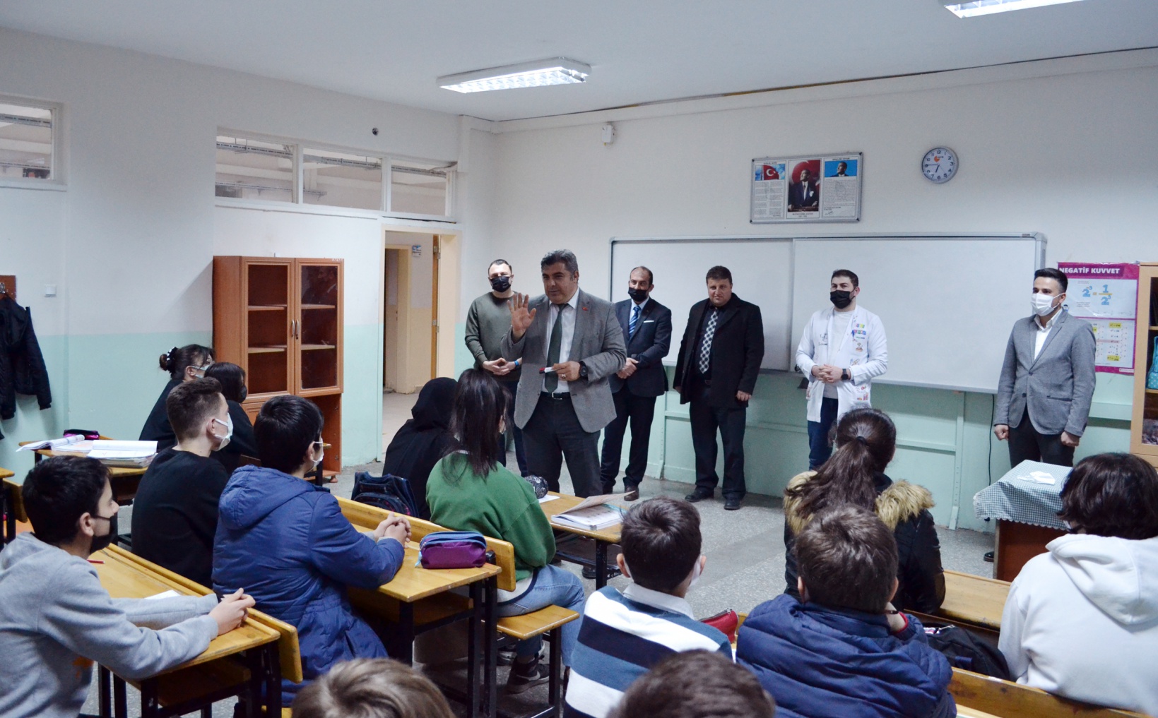 Dumlupınar Ortaokulunda gece etütleri 7