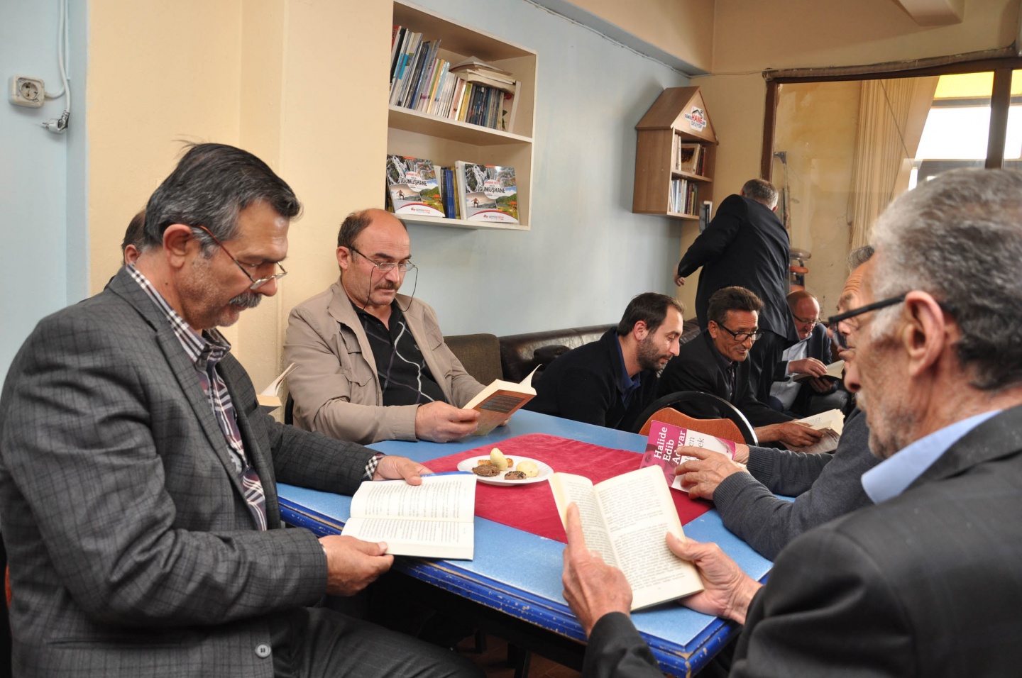 İkisu-Tersun-Artabel Vadisi Köyleri Derneği'nde Kitap Okuma Etkinliği 14