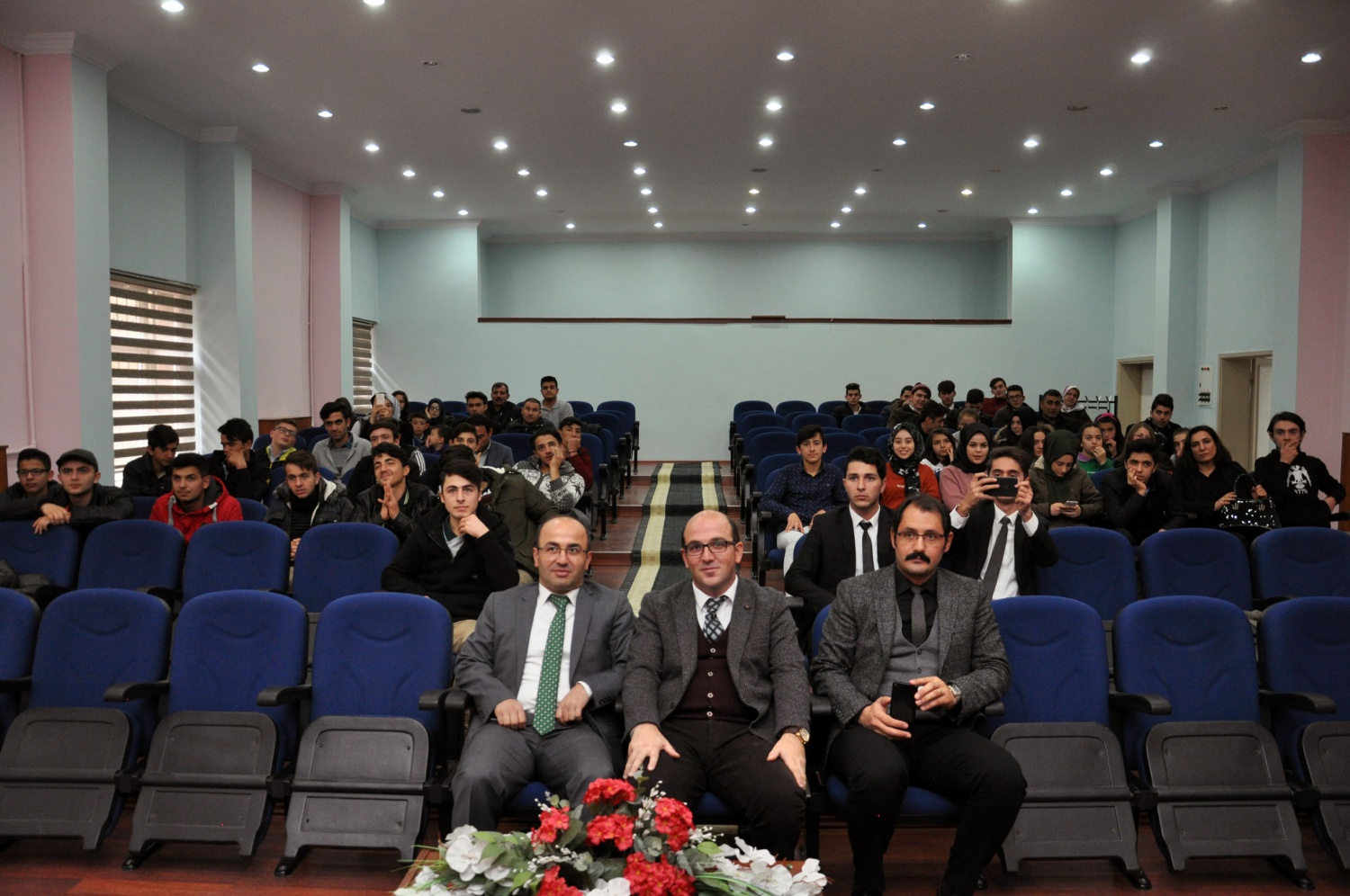 Öğrenciler meclis başkanını seçti 1