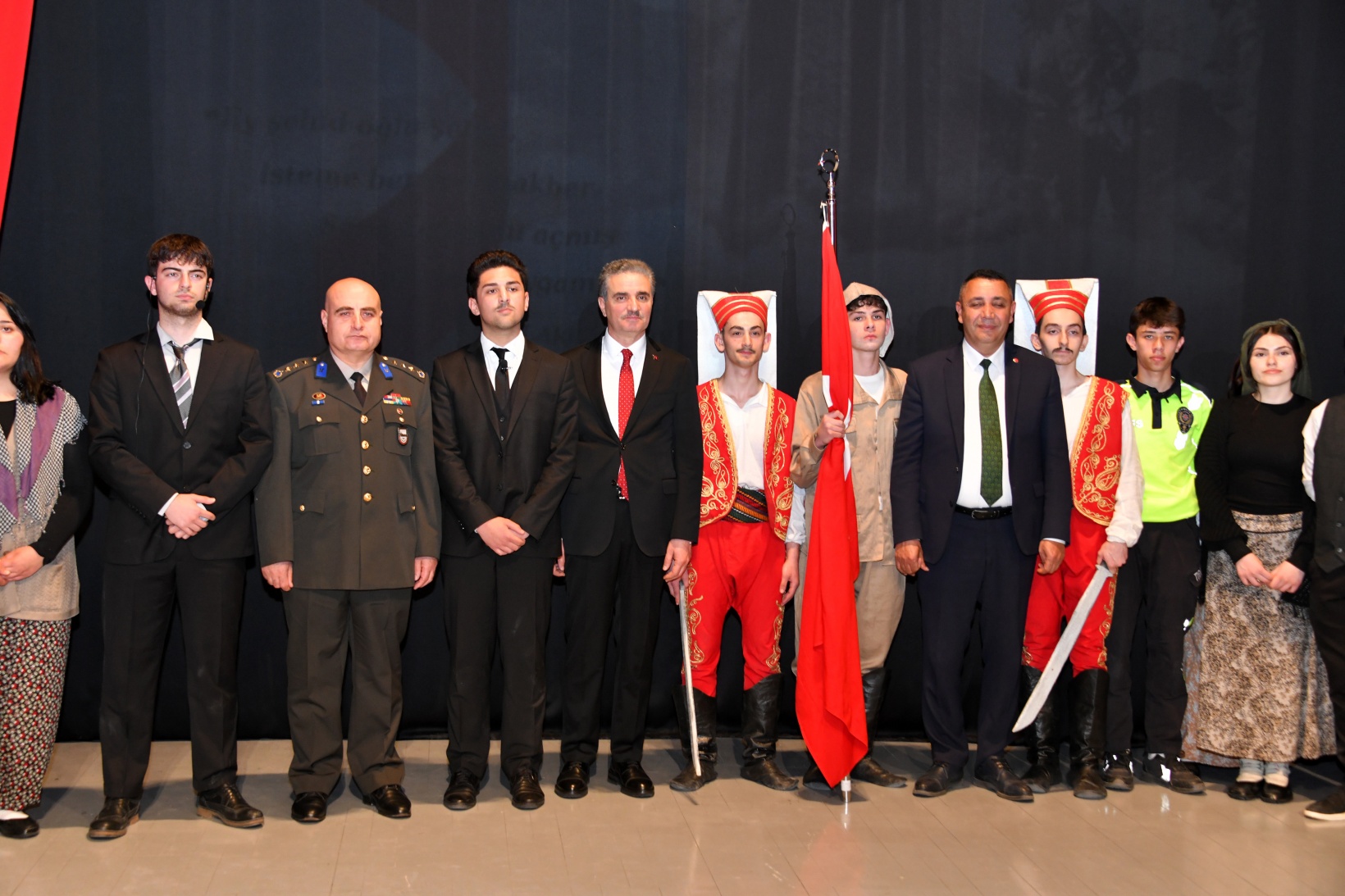 Gümüşhane’de Çanakkale Zaferi ve Şehitleri Anma Günü törenlerle kutlandı 72