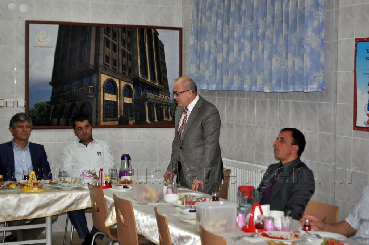 Gümüşhane Protokolü Eğitim Kurumlarının İftarında Buluştu 8