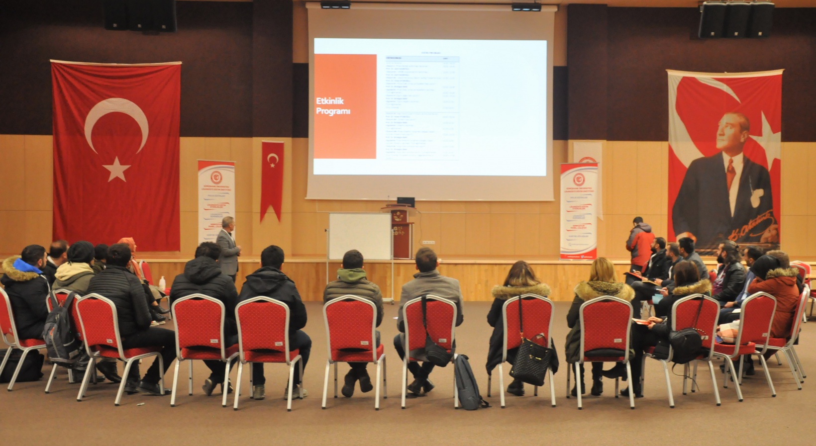 GÜ’de bilimsel proje hazırlama eğitimi verildi 3