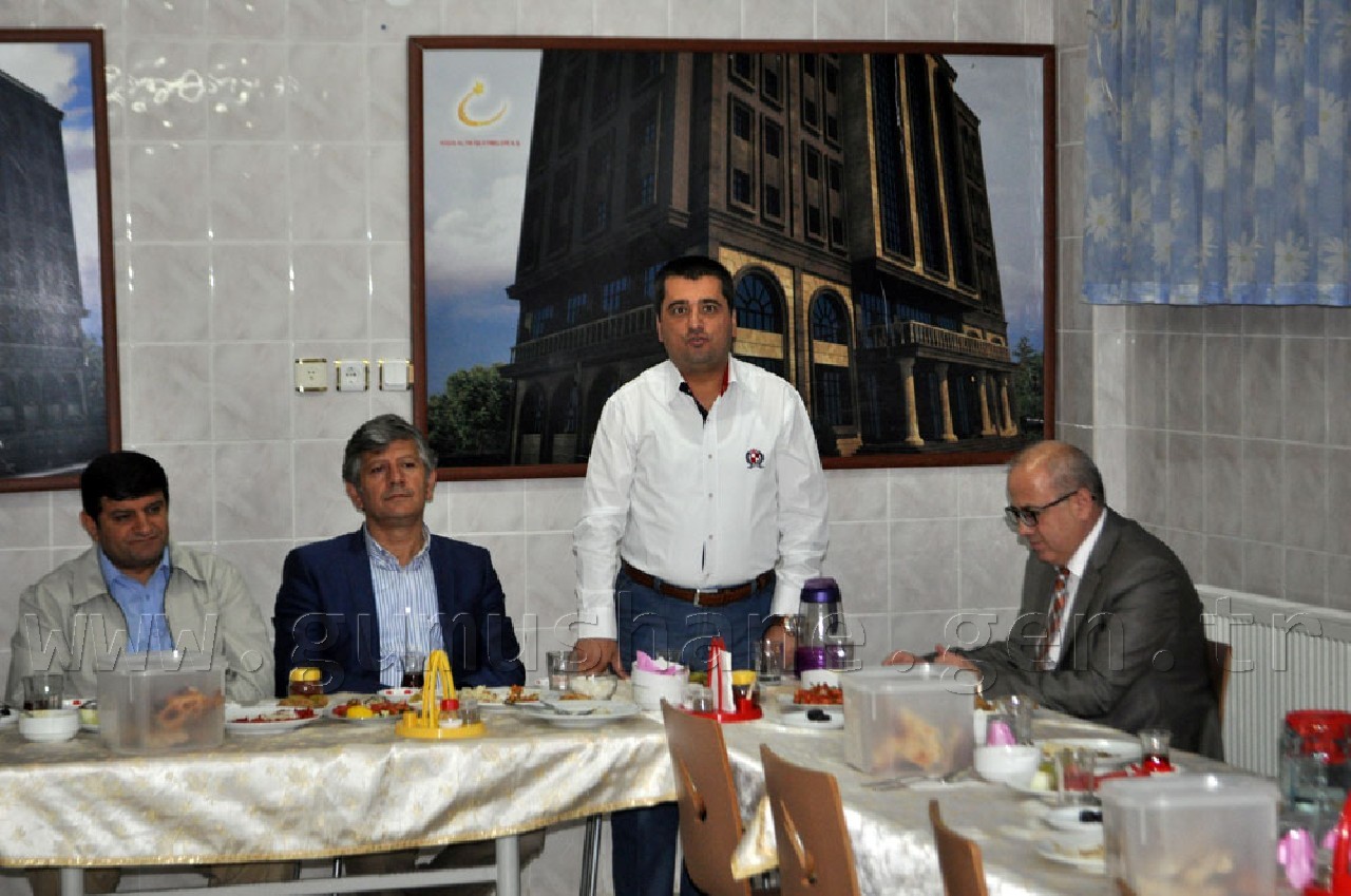 Gümüşhane Protokolü Eğitim Kurumlarının İftarında Buluştu 9