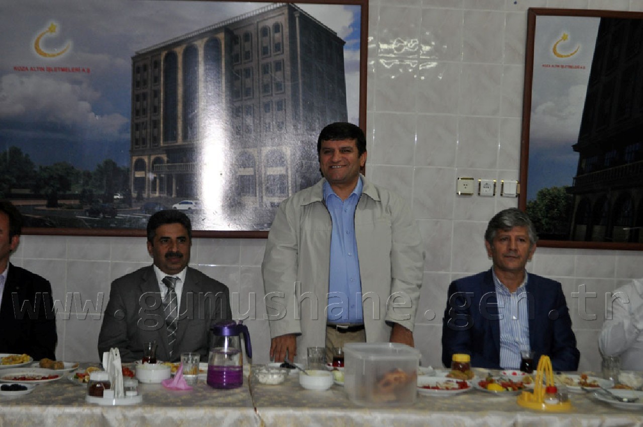 Gümüşhane Protokolü Eğitim Kurumlarının İftarında Buluştu 13