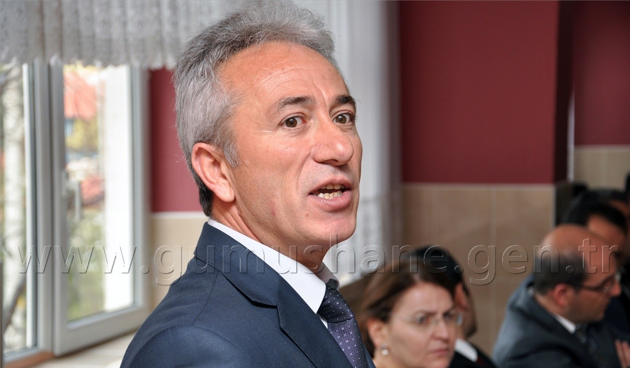 'Başarının Mimarı Öğretmenlerdir' 8