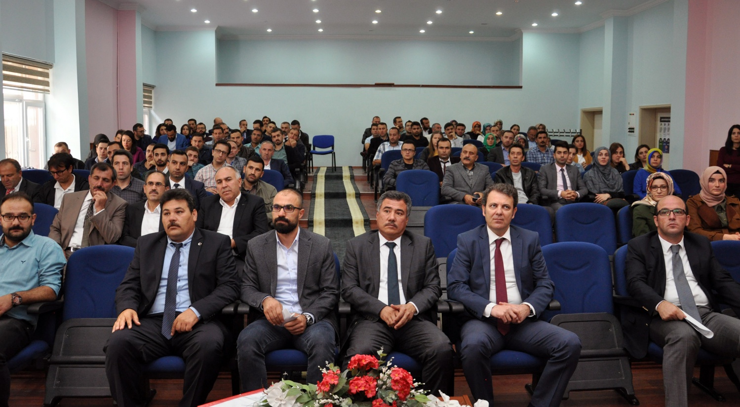 TÜBİTAK 4006 Bilim Fuarları ve Araştırma Projeleri Bilgilendirme Toplantısı Düzenlendi 4