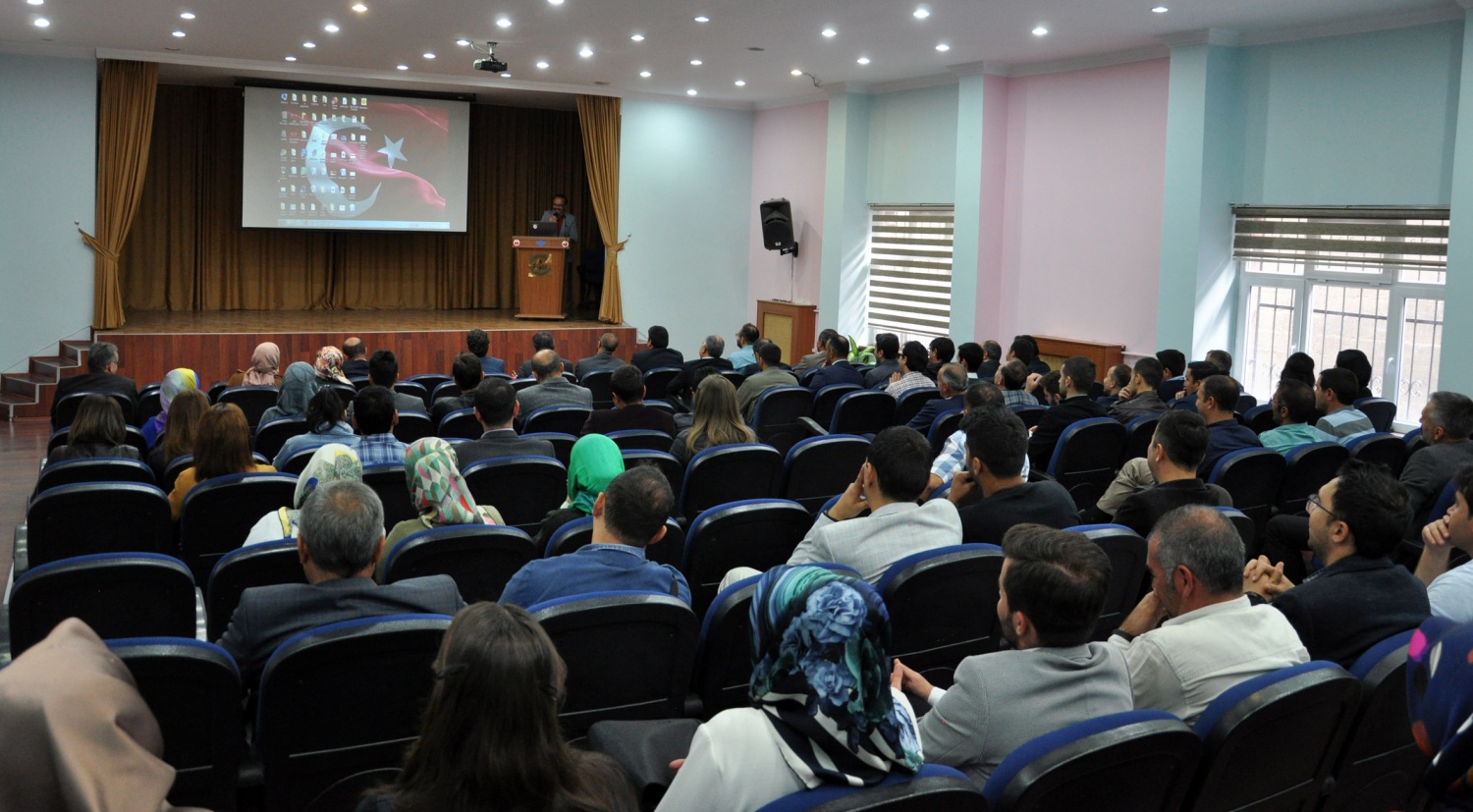 TÜBİTAK 4006 Bilim Fuarları ve Araştırma Projeleri Bilgilendirme Toplantısı Düzenlendi 2