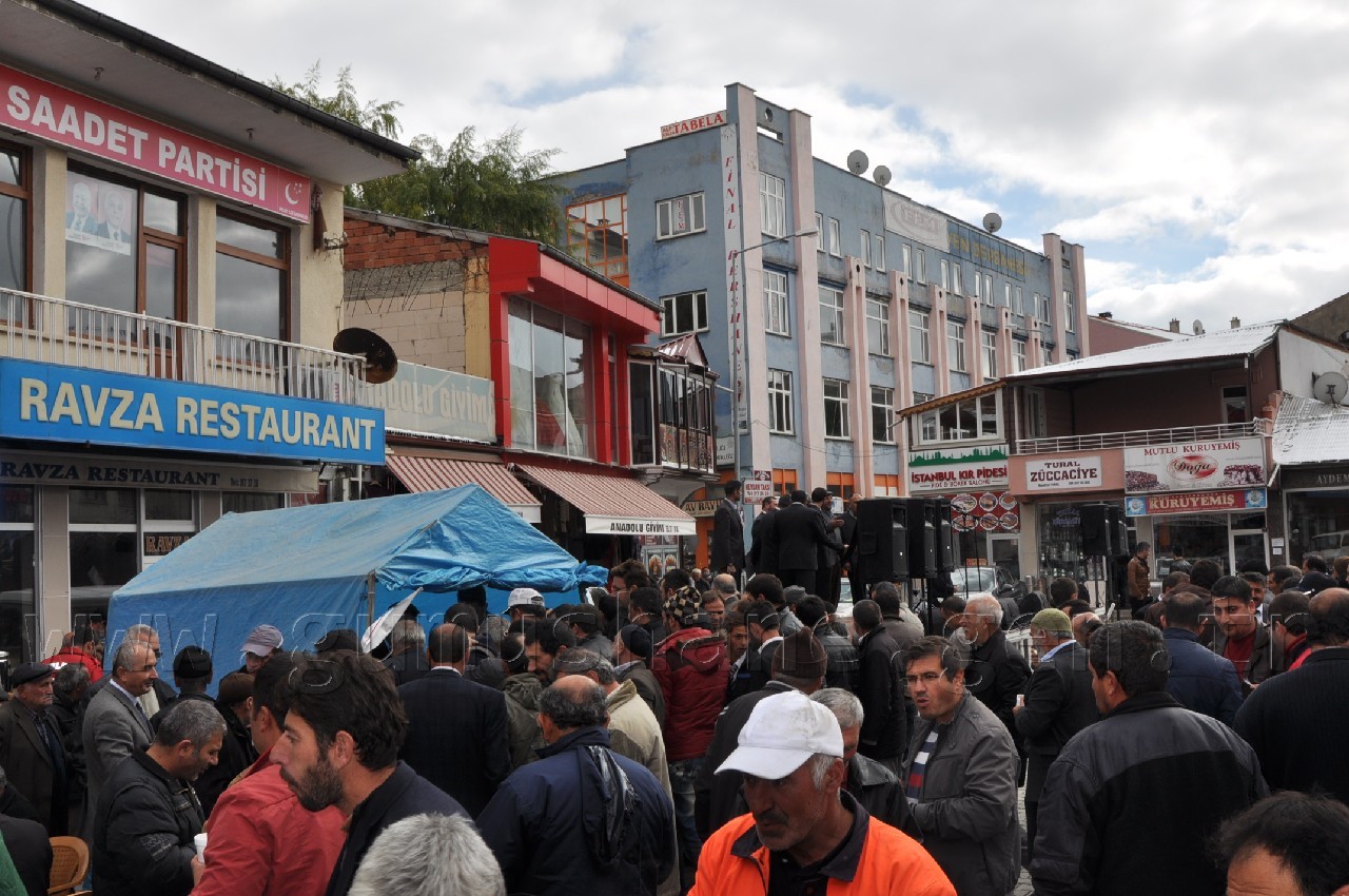 Kelkit Belediyesi 4 Bin Kişilik Aşure Dağıttı 5