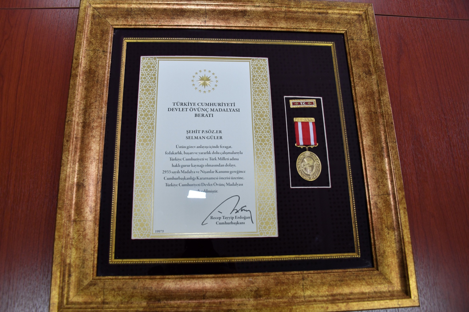 Gümüşhane’de şehit annesine Devlet Övünç Madalyası ve Beratı takdim edildi 5