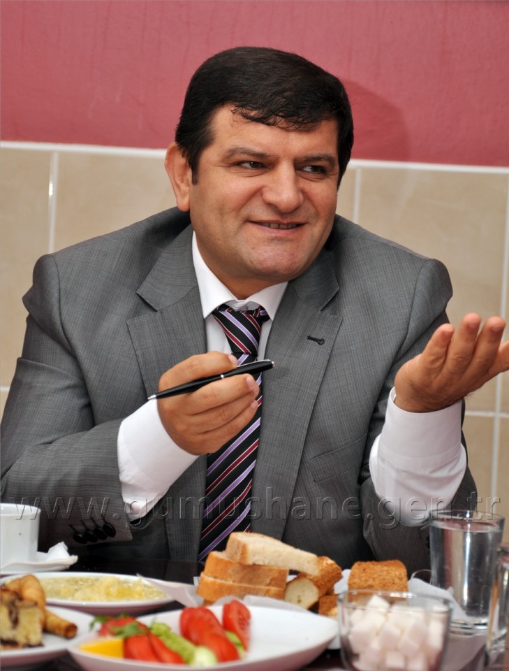 'Başarının Mimarı Öğretmenlerdir' 13