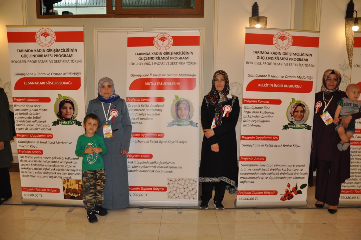 3 kadın çiftçiye ödül 13