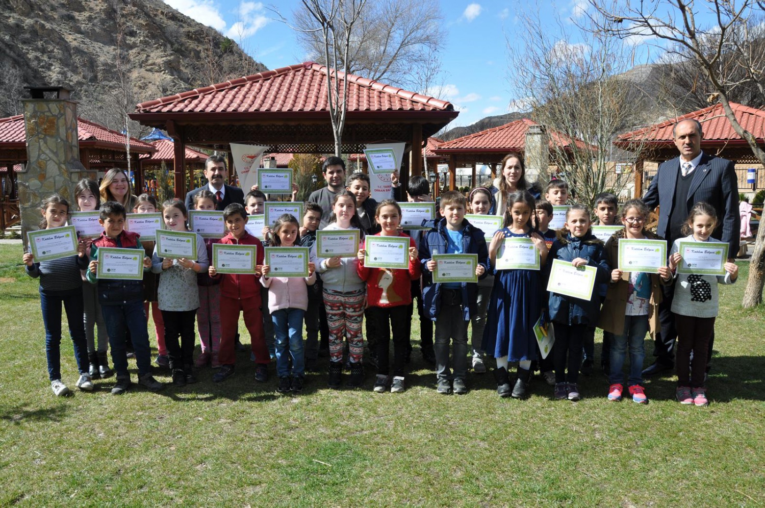 Gümüşhane’de lider çocuk tarım kampı sona erdi 47