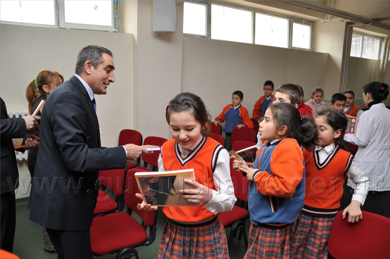 Hem Okuyup Hem Yazacaklar 3