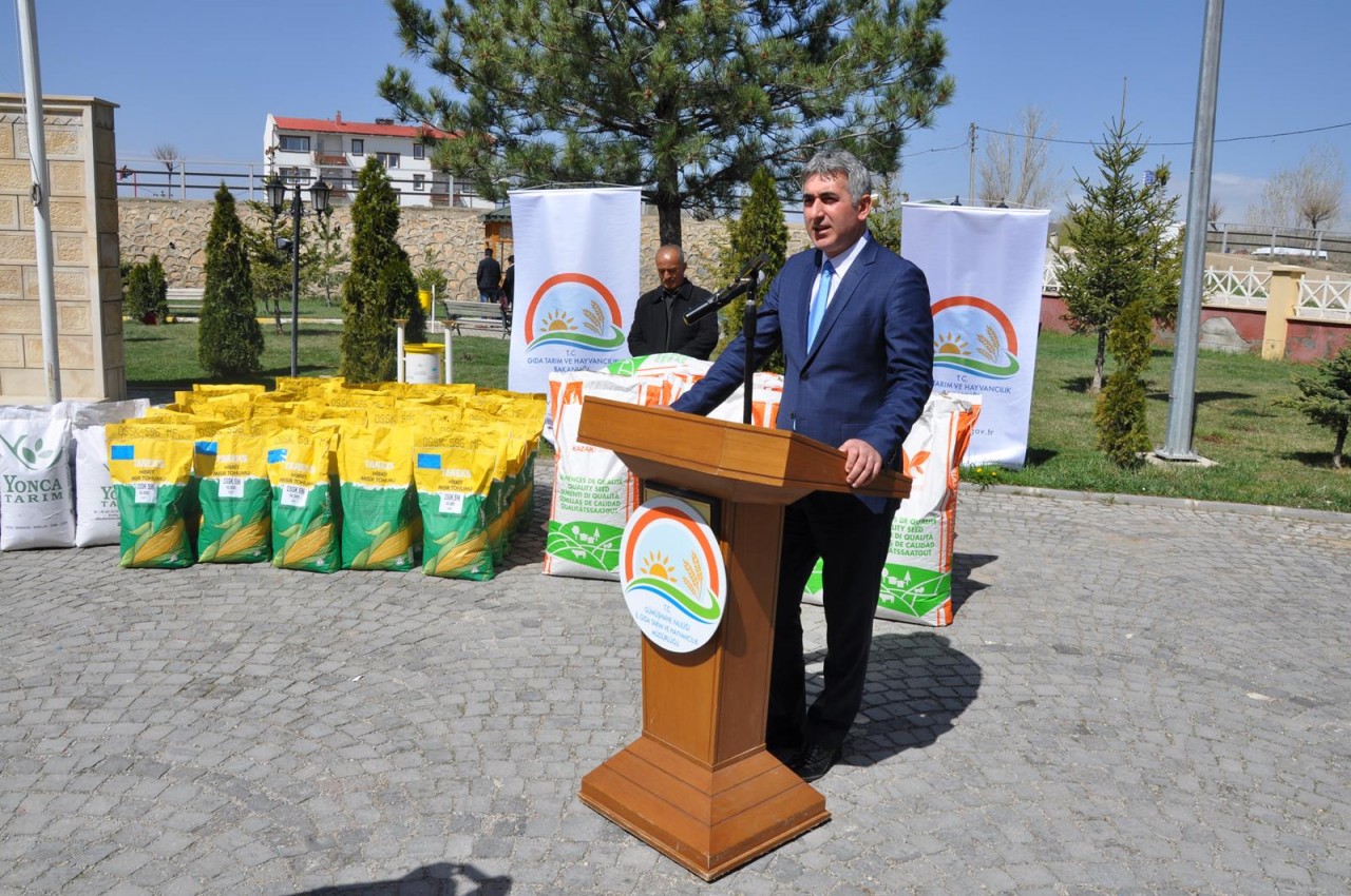 Gümüşhane’de üreticilere yem bitkisi tohumu desteği 2