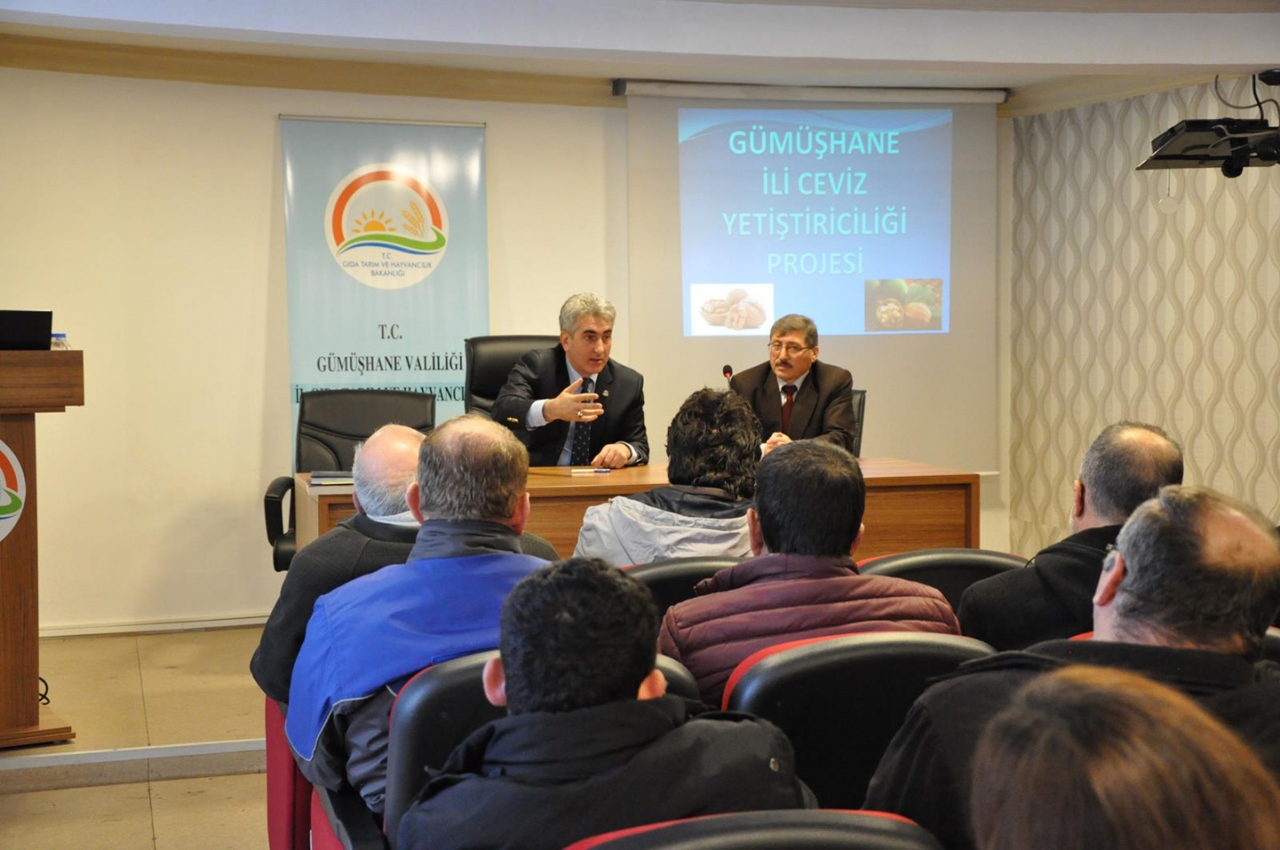 Vali Memiş, TOBB okulu sahasında inceleme yaptı 1