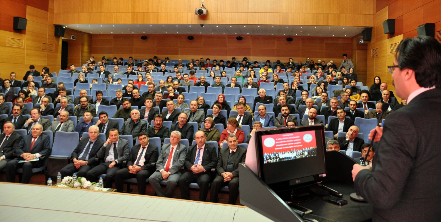 Gümüşhane’de 2023 Vizyon Belgesi çalıştayı yapıldı 7