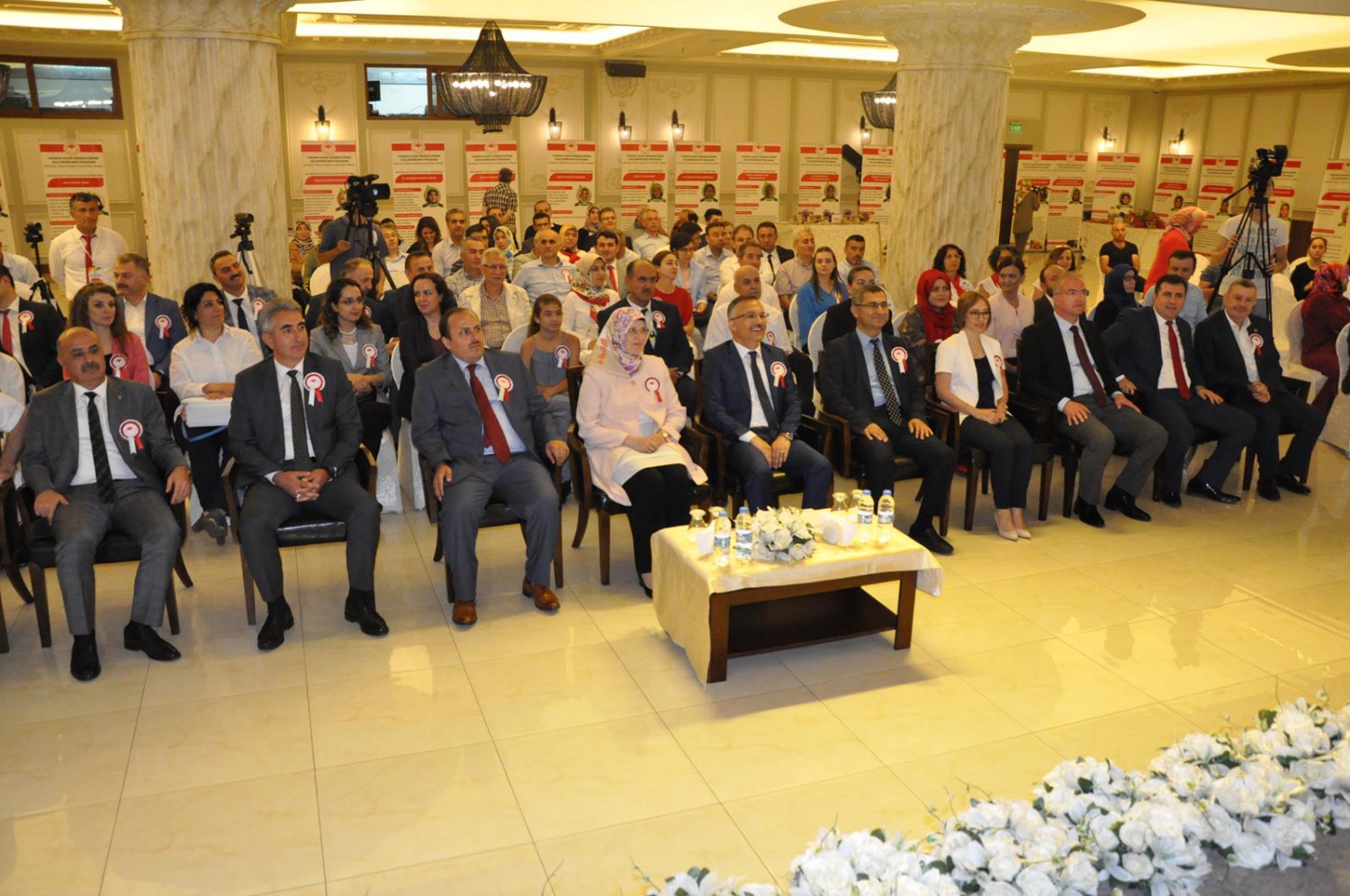 3 kadın çiftçiye ödül 6