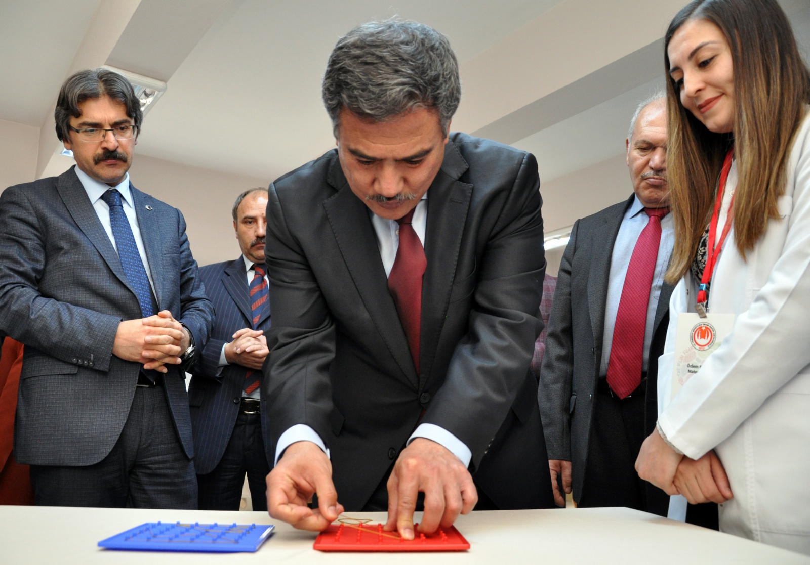 15 Temmuz Şehitler İmam Hatip Ortaokulunda TÜBİTAK 4006 Bilim Fuarı sergisi  11