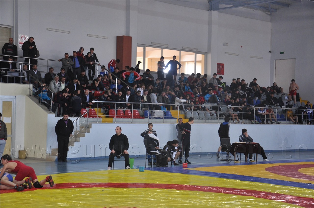 Kelkit Güreş Turnuvasına Ev Sahipliği Yapıyor 4