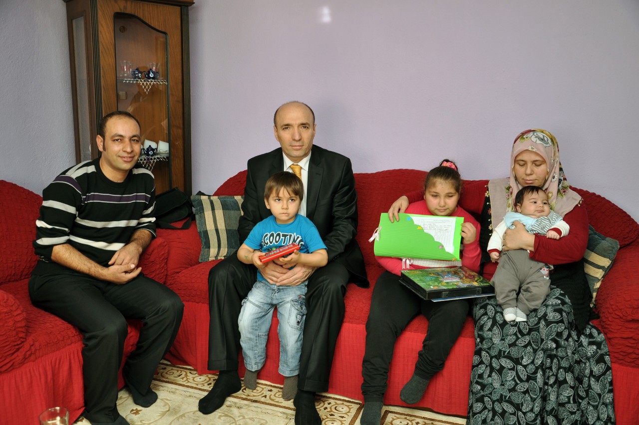 Gümüşhane’de evde eğitim gören öğrenciler karnelerini aldı 4