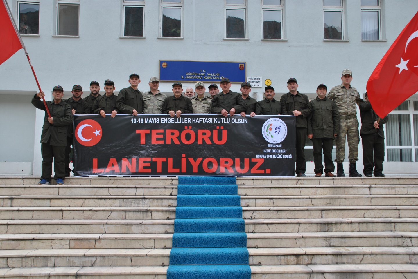 İşitme engellilere temsili askerlik 5