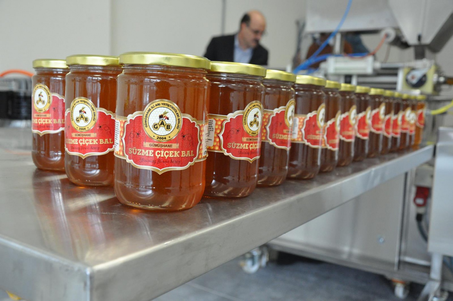 Gümüşhane’de bal dolum ve paketleme tesisi faaliyete geçti 2