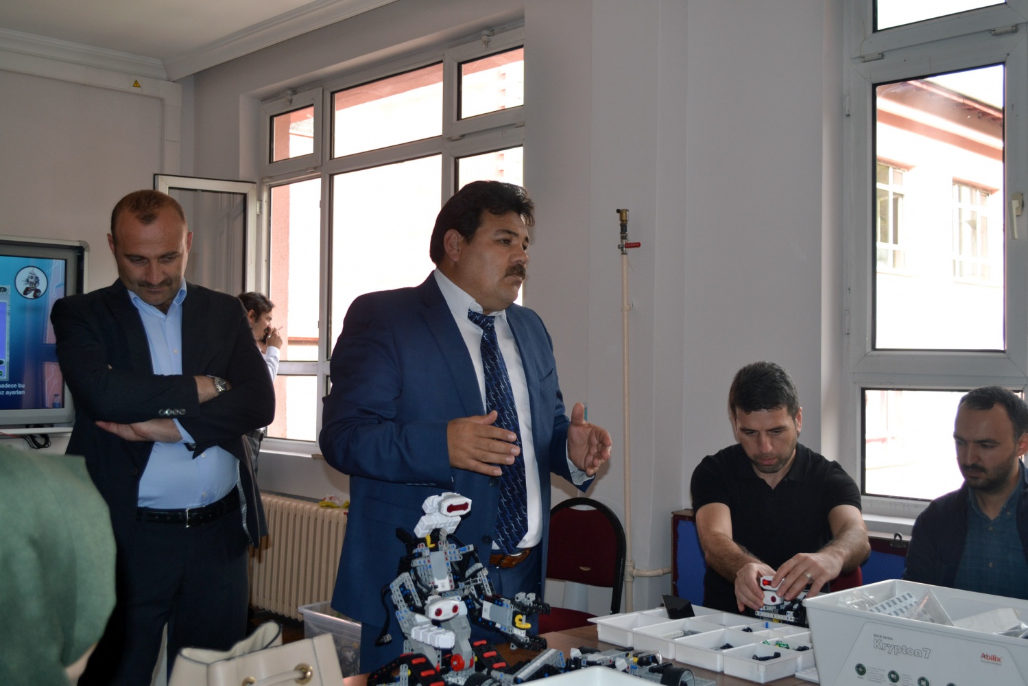 Öğretmenlere robotik ve kodlama eğitimi 3