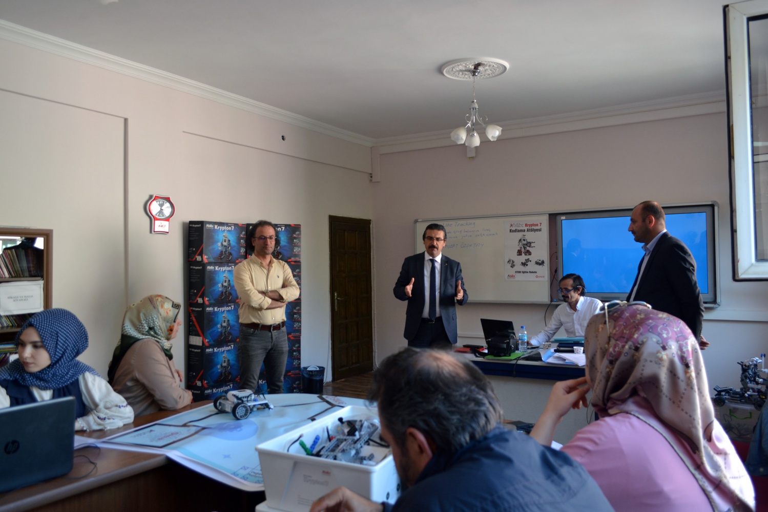 Öğretmenlere robotik ve kodlama eğitimi 2