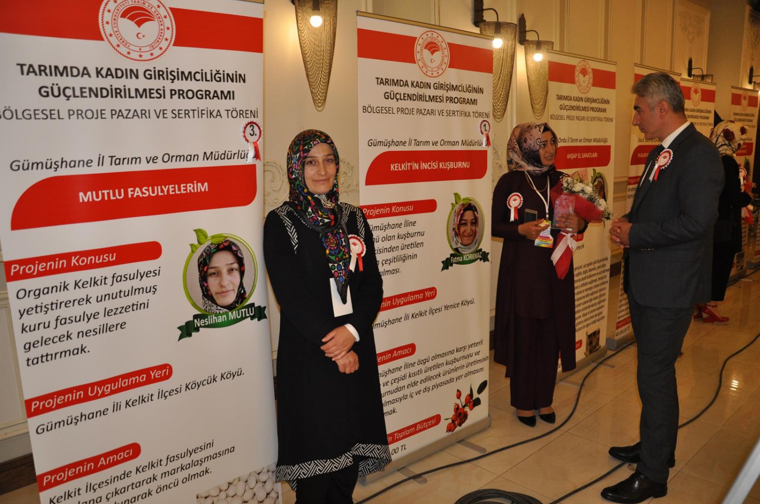 3 kadın çiftçiye ödül 3